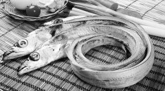 恐怖！甲醛帶魚(yú)流入市場(chǎng)，這樣的帶魚(yú)不要買(mǎi)！